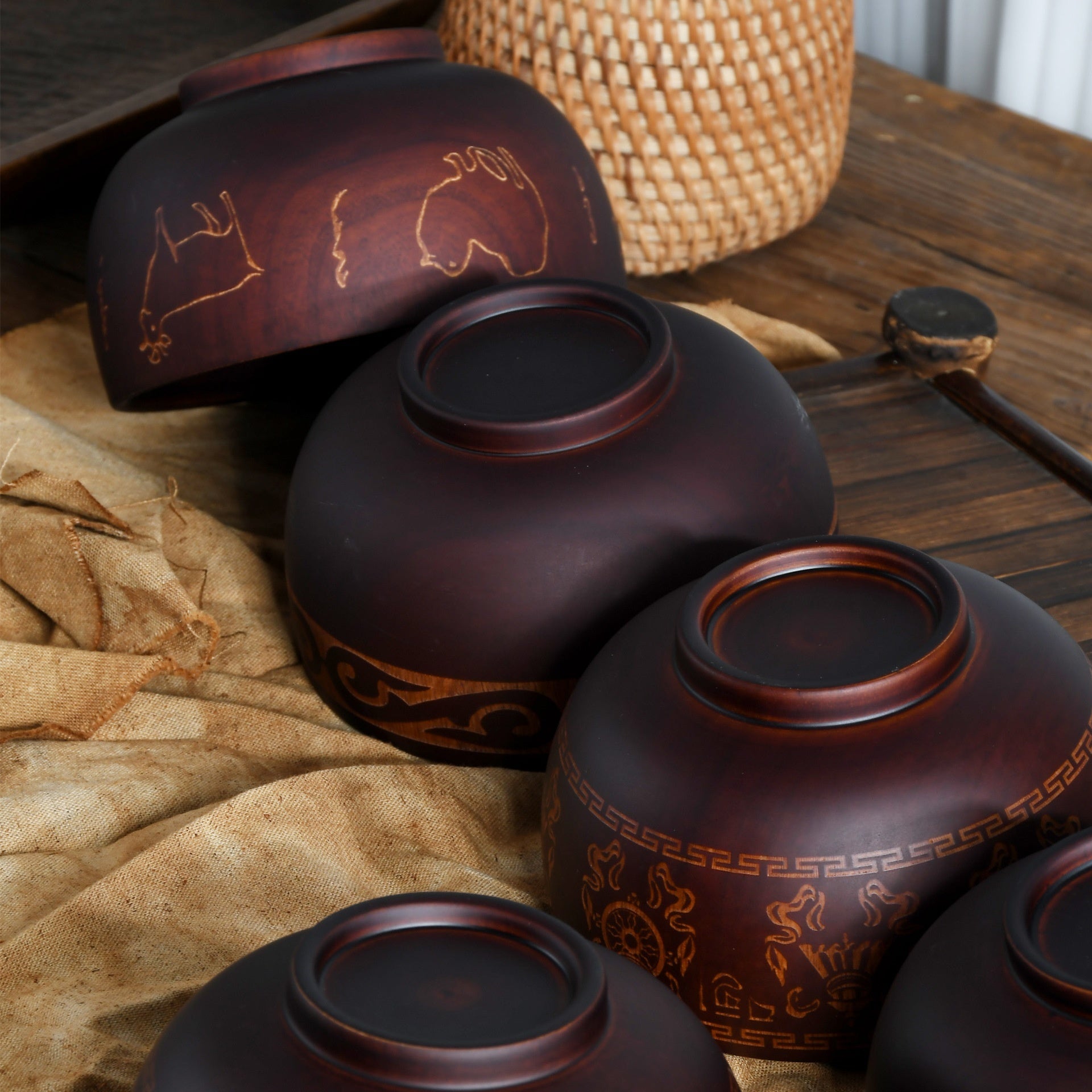 Ethnic Style Carved Pattern Wooden Bowl Tableware